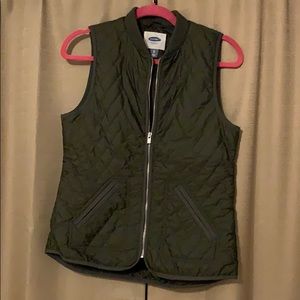 LIGHT QUILTED VEST